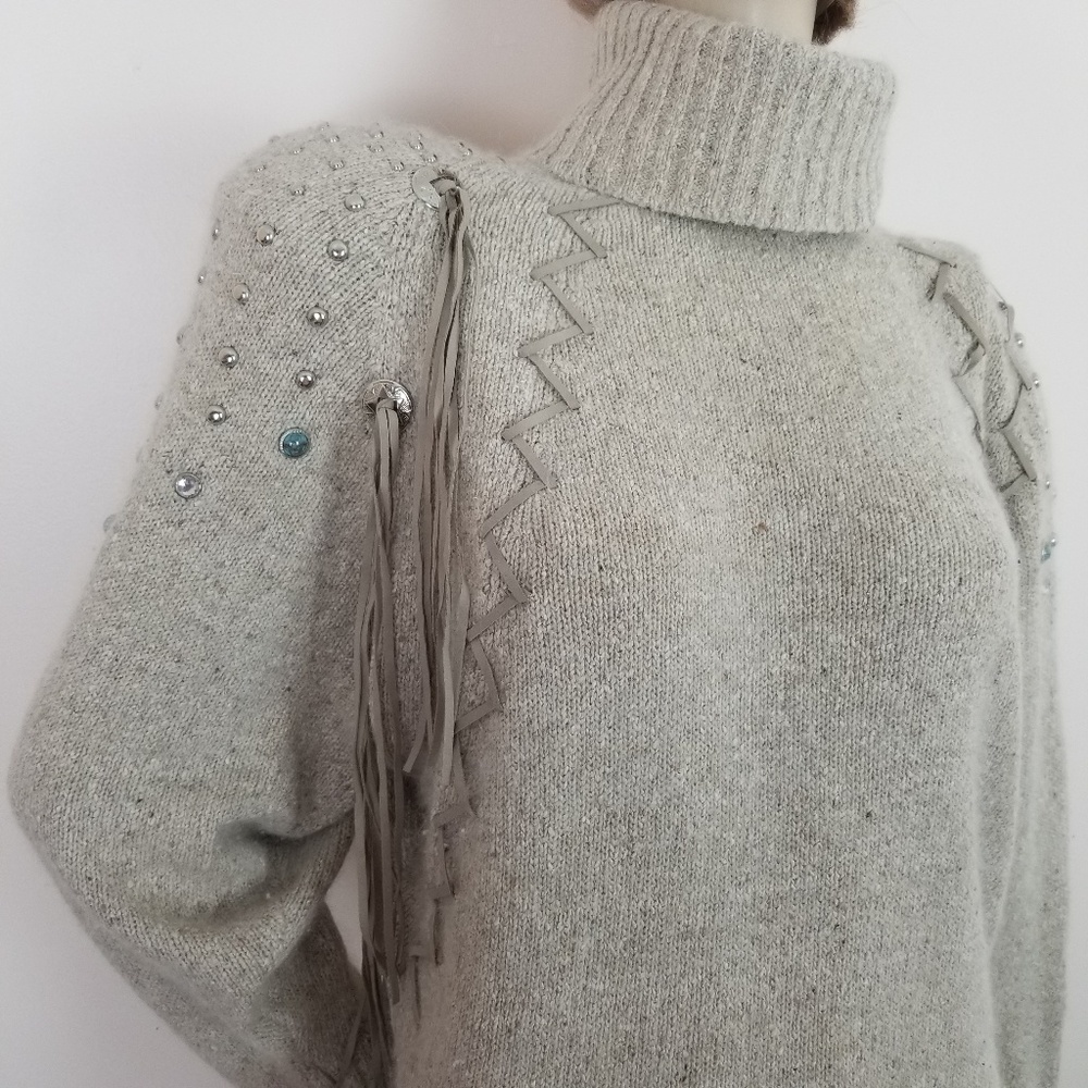 Vintage south western boho vibes turtleneck